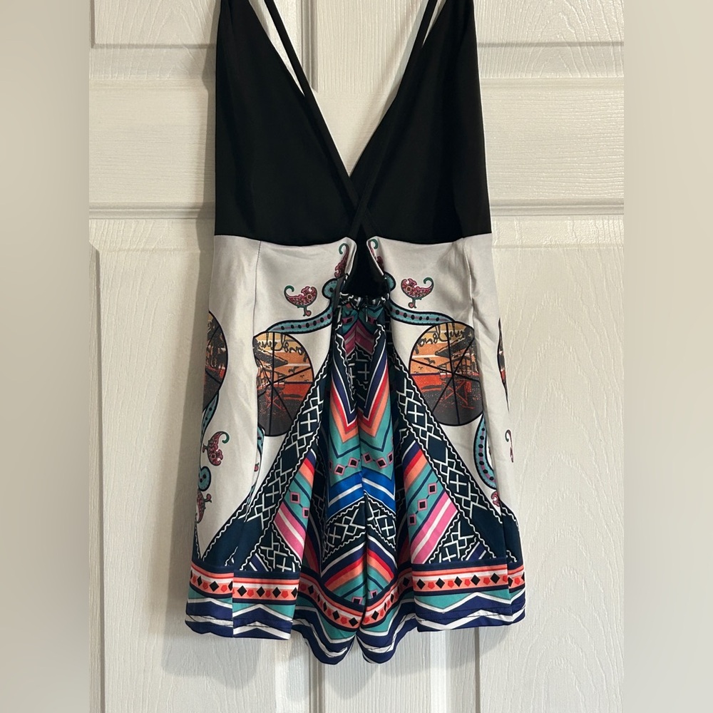 Black & Multicolor V-Neck Women's Romper 14 inch Waist - Picture 3 of 5
